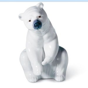 Lladro polar Bear